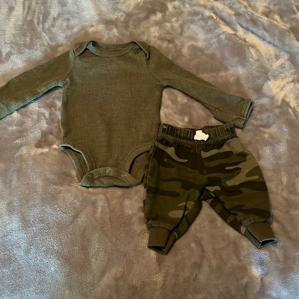 Thermal onsie and sweatpants